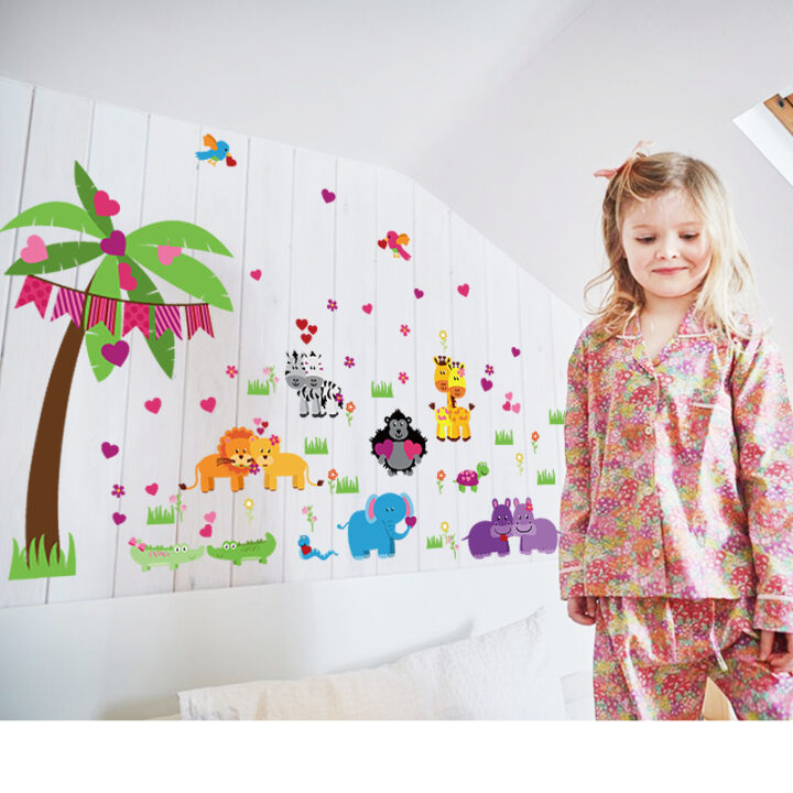 Animals Wall Sticker Tree Colorful Birds Hearts For Kids Room.