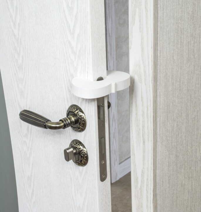 Foam Finger Pinch Door Guard  Child Safety Protector for Doors.